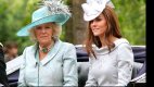 Charlesova druhá manželka Camilla s vévodkyní Kate.