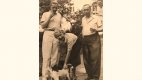 Ferdinand Peroutka Olga Scheinpflugová a Karel Čapek na Strži v roce 1938.