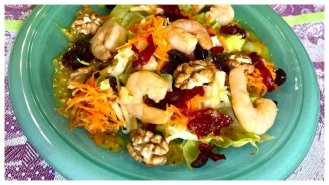 Salát s uzenými krevetami