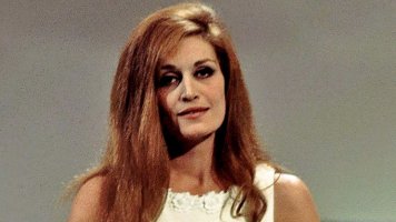 Dalida (†54): Prokletá královna disca