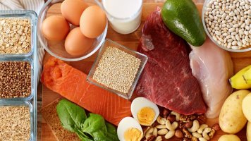10 potravin bohatých na bílkoviny, mezi kterými si vyberou i vegetariáni