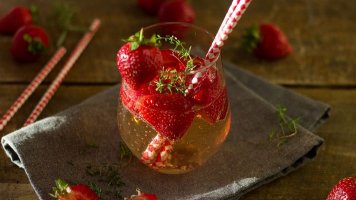 Bublinkové jahodové Martini