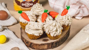 Velikonoční mrkvové cupcaky