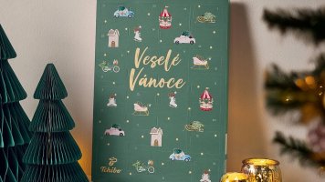 Adventní kalendář plný dárků