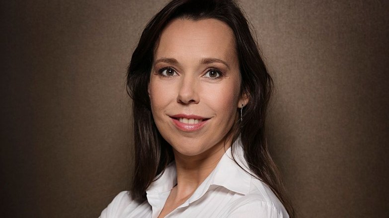 Jak dlouho před sluněním máme nanášet opalovací krém? Je velký rozdíl mezi krémy z lékárny a drogérie?