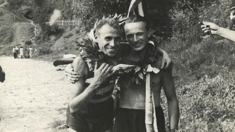 Příběh Julie (narozené 1893): Ach, ty mravy aneb Rodinný propletenec