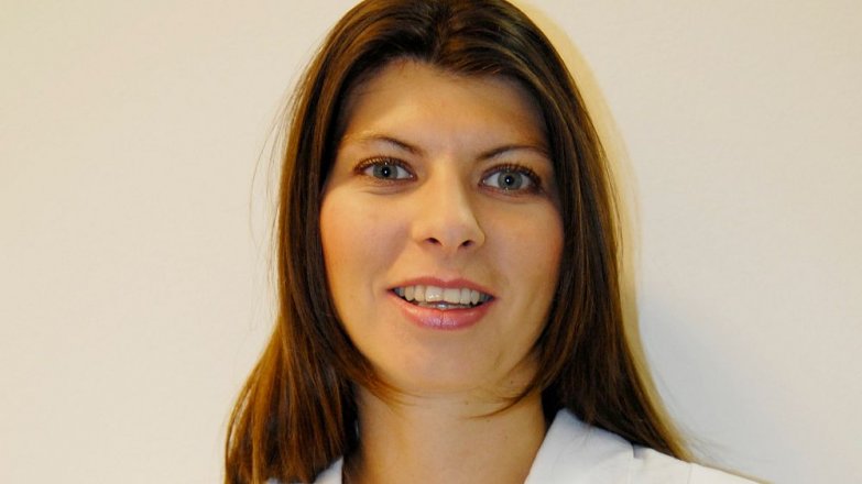 Manžel před dvěma roky překročil padesátku a v posledních měsících měl několikrát problémy s erekcí. Může to být stresem v práci nebo se má raději nechat vyšetřit?