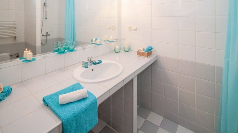 7 kroků k připevnění umyvadla na desku