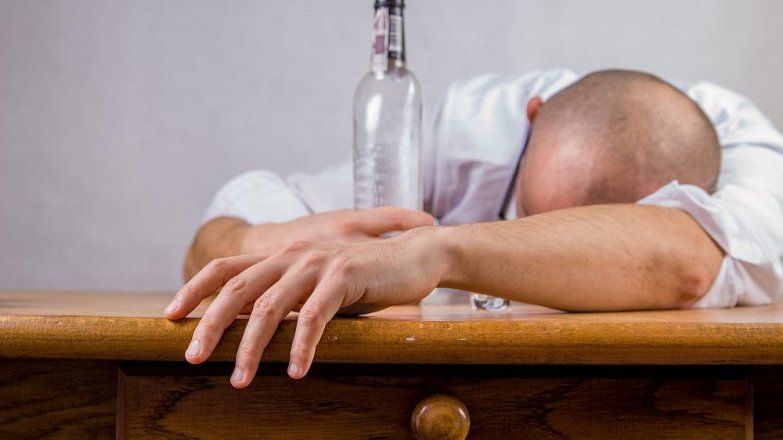 Příběh Evy (50): Můj zeť je líný flákač a opilec, který zkazil dceři život