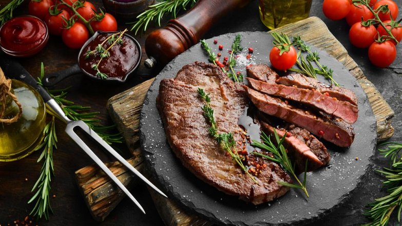 Telecí steak na grilu