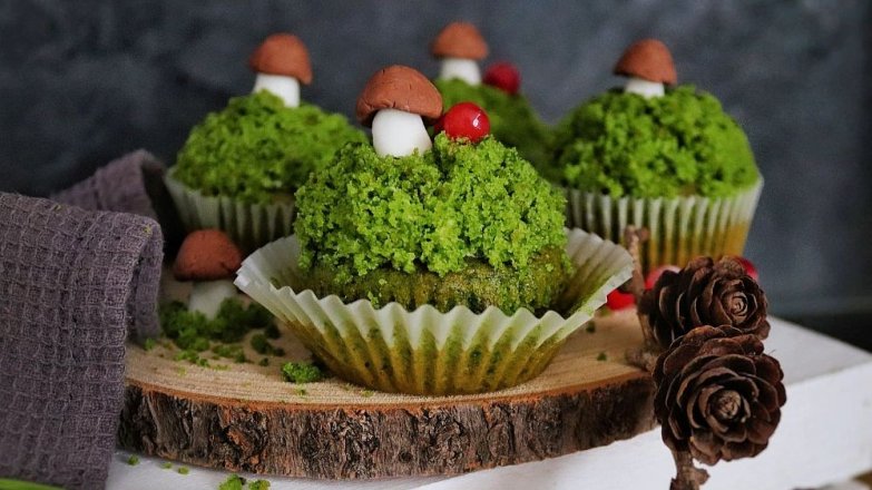 Mechově zelené cupcakes