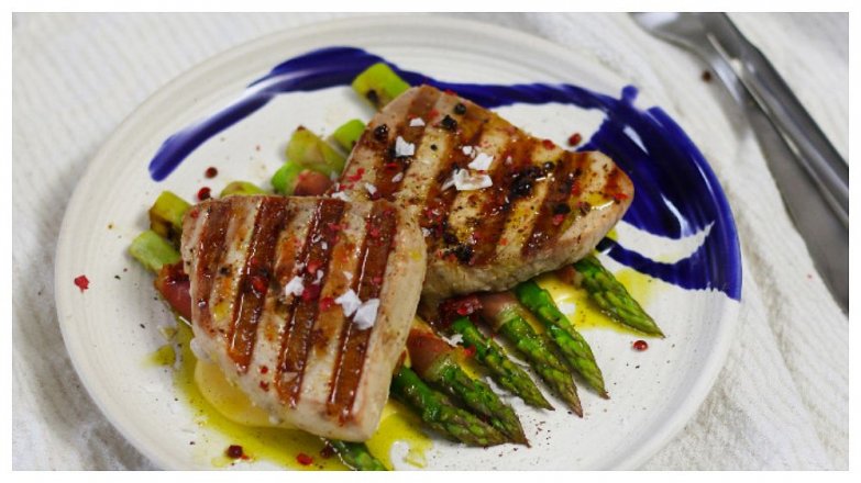 Tuňák s chřestem a holandskou omáčkou