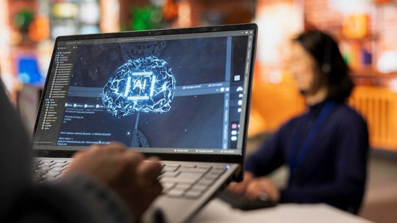 Umělá inteligence v psychologické poradně: Pomocník, nebo hrozba?