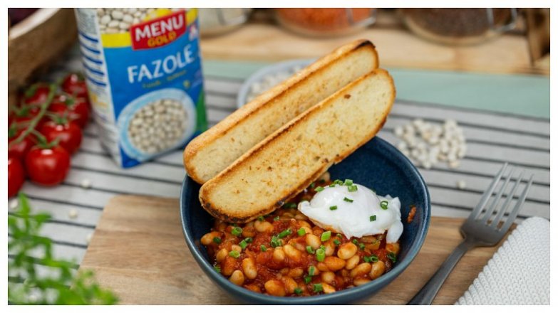 Pečené bílé fazole v tomatové omáčce