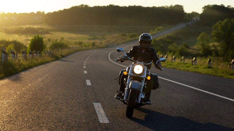 Jak zabezpečit motorku doma, na cestách i moto srazech?